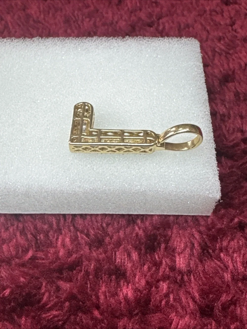 10K Yellow Gold Diamond Initial L Pendant 0.27 CT Baguette Round 2.5g